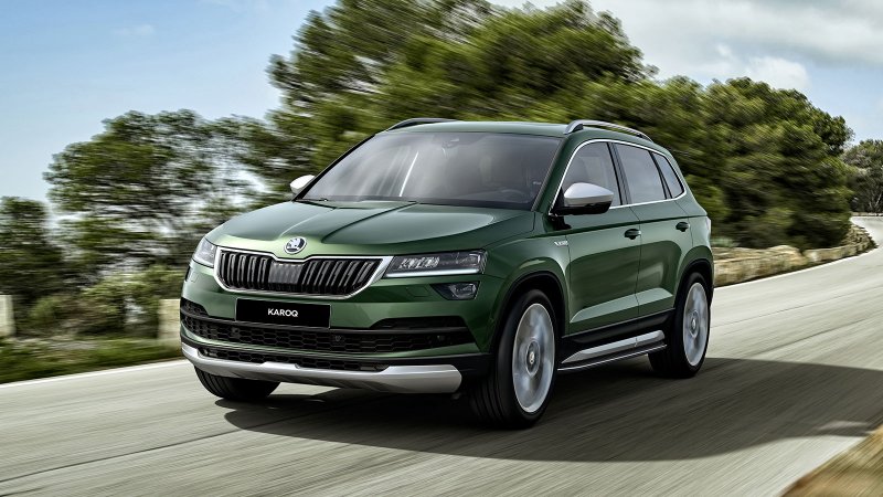 Skoda Karoq 2020 зеленый
