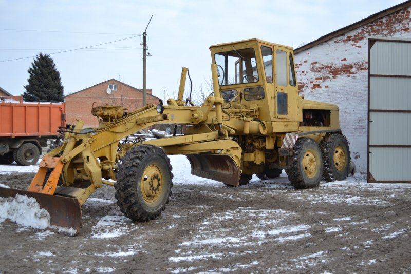 Автогрейдер Beezone d722-5