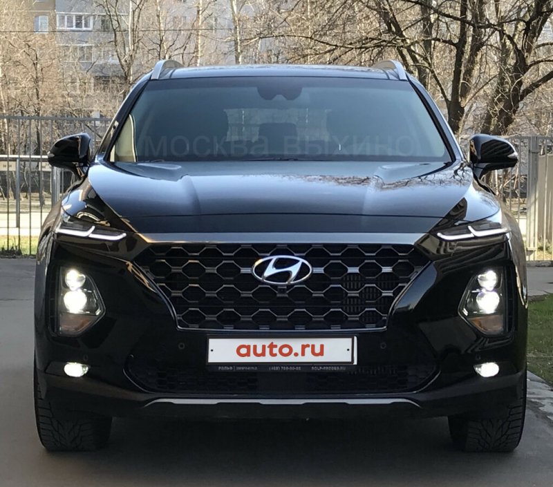Hyundai Santa Fe 2019 черный