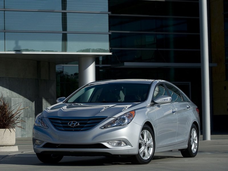 Hyundai Sonata 2011