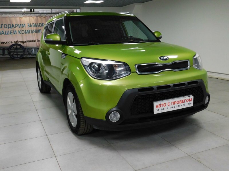 Kia Soul 2016 зелёный