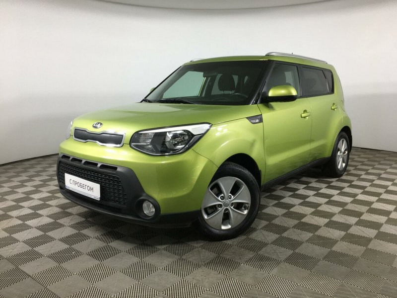 Kia Rio 3 хэтчбек зеленый