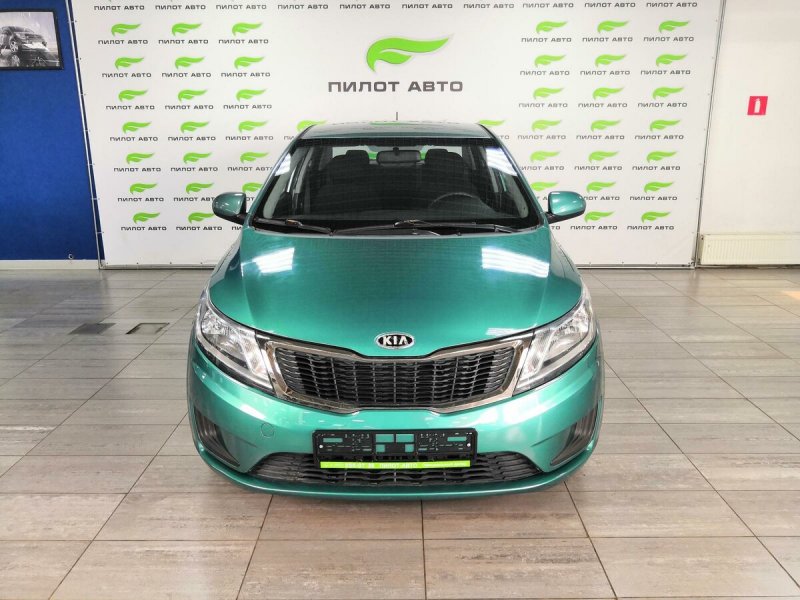 Kia Rio 2005 зеленая