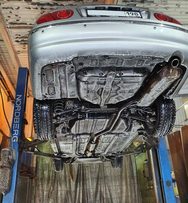 Kia Rio 3 днище