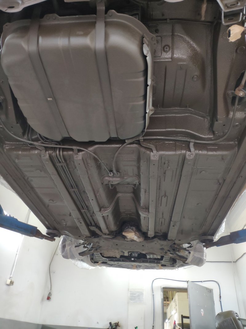 Kia Cerato 2011 днище