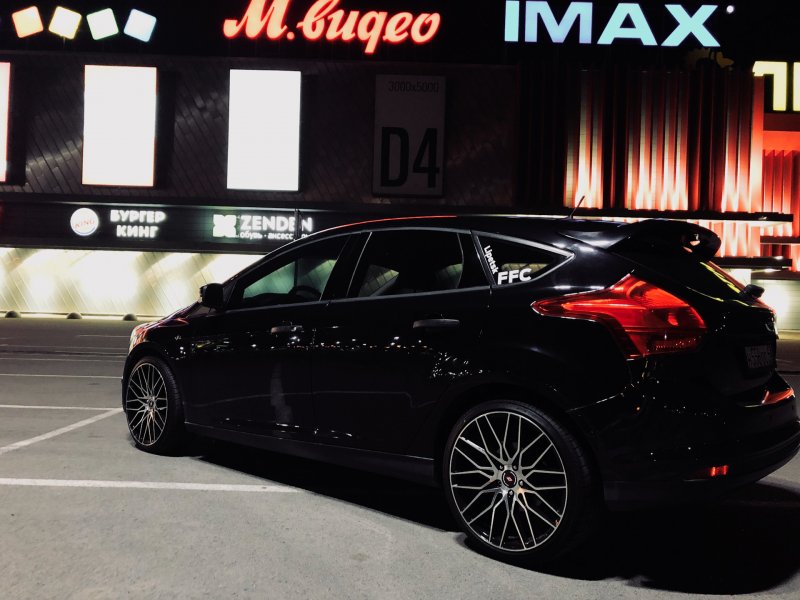 Ford Focus 3 r19