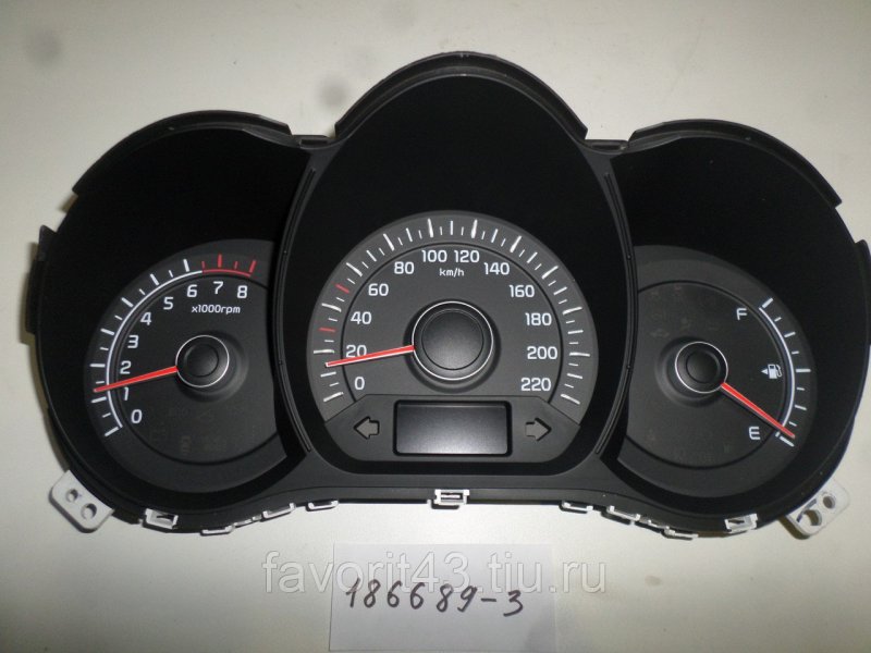 Kia Rio панель приборов