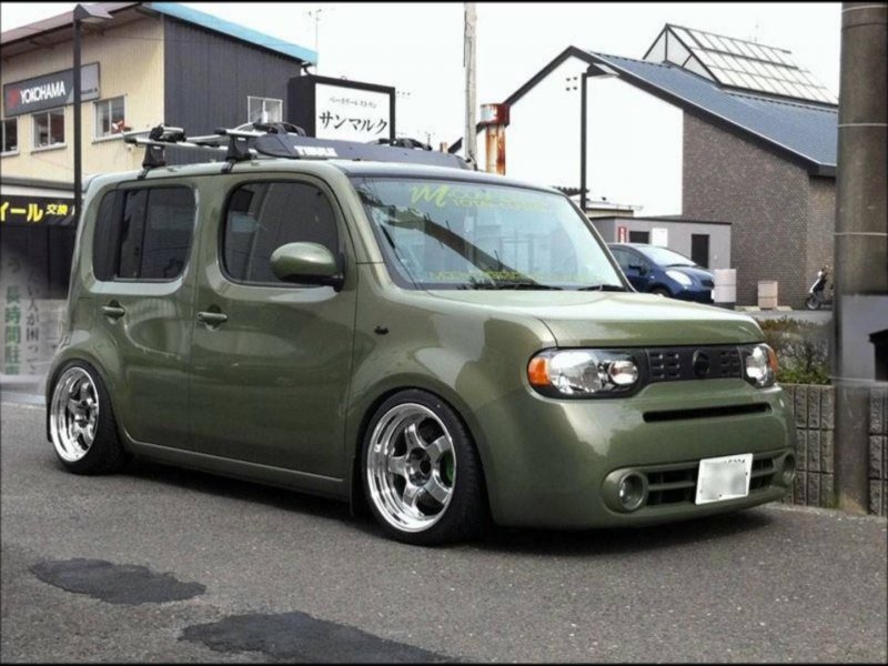 Nissan Cube Tuning