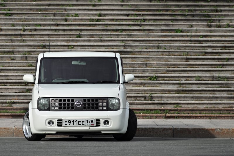 Nissan Cube 1998 Tuning