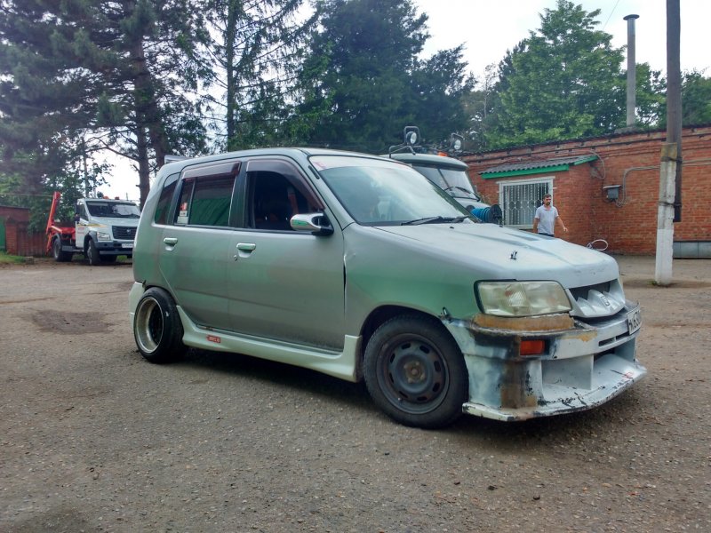 Nissan Cube 11 стенс