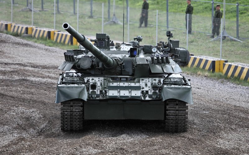 T-80u MBT