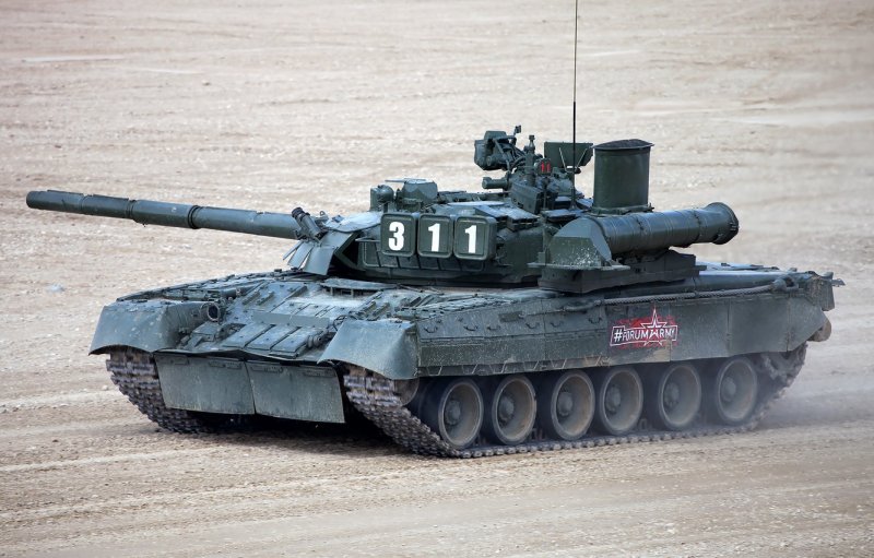 Танк т80 вес