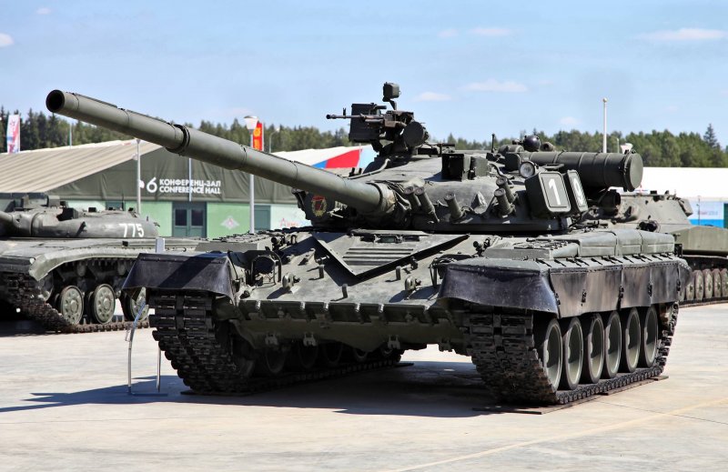 Танк т-80б