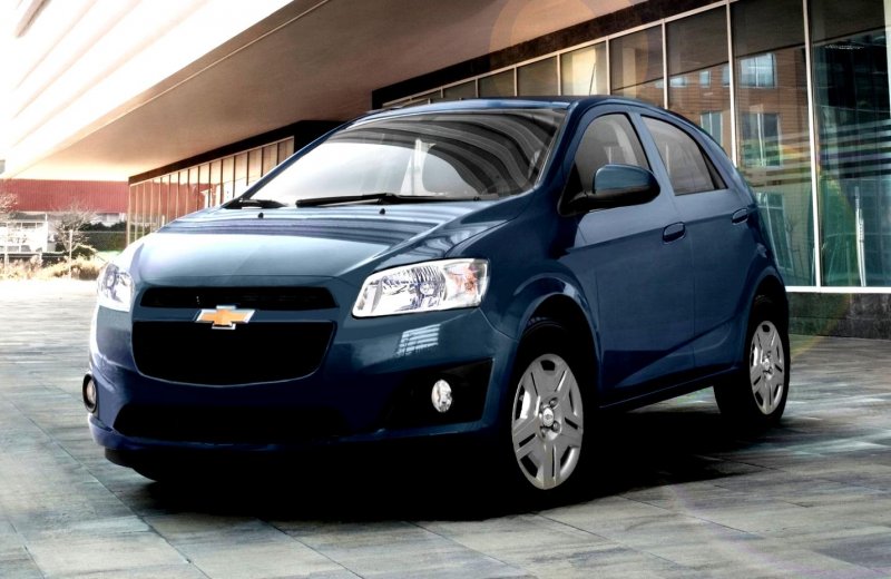 Chevrolet Onix 2012