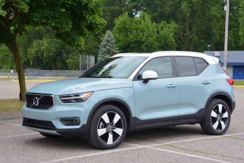Volvo cx40 2020