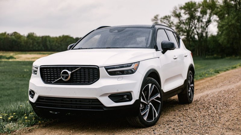 Volvo cx40