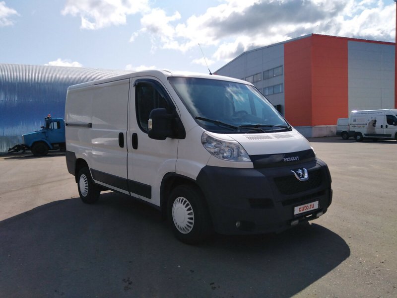 Peugeot Boxer 2013 цельнометаллическая