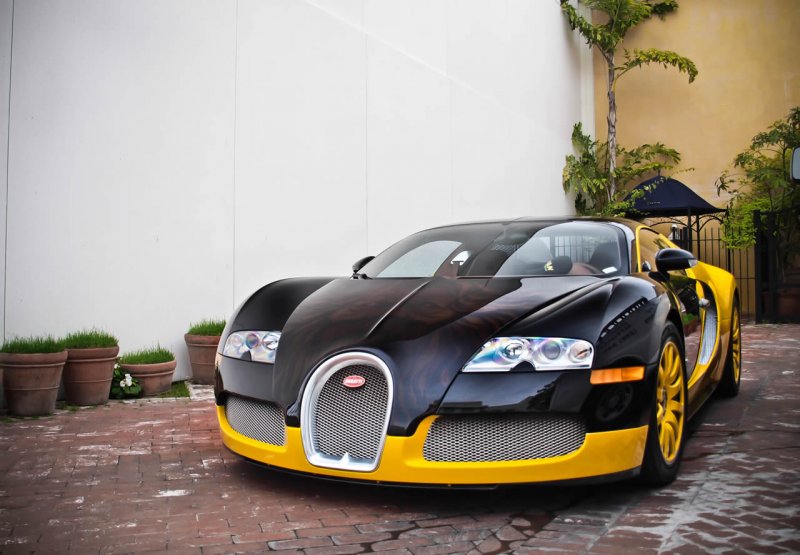 Bugatti Veyron super Sport жёлтый