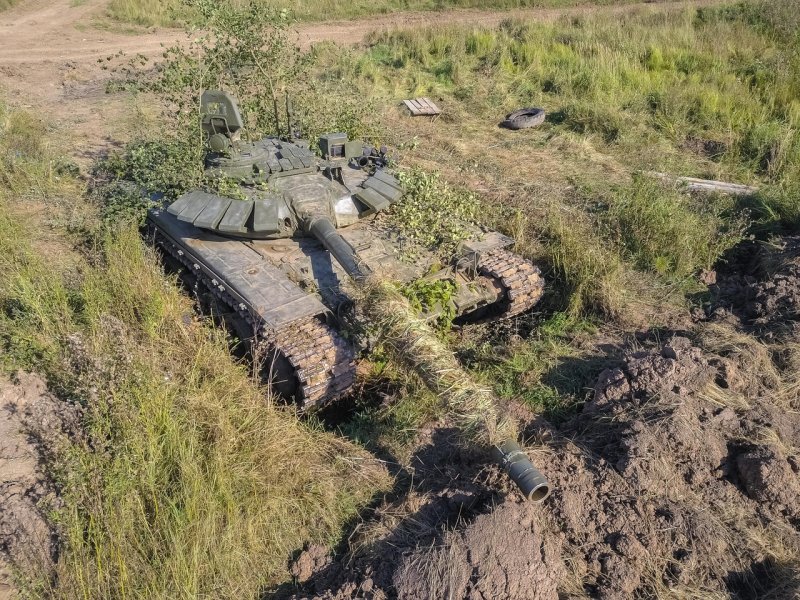 Танк мишень на полигоне т 80