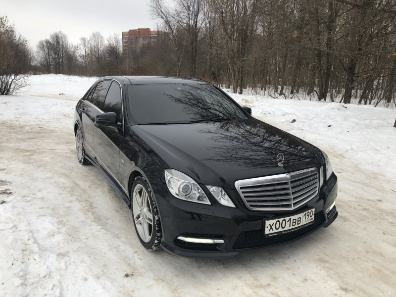 Мерседес w212 черный тонированный