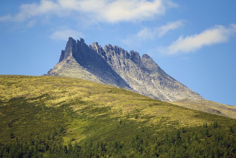 Гора Манарага вершина