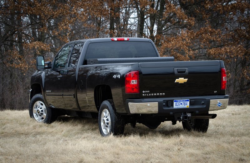 GMC Sierra Chevrolet Silverado 2500 2013