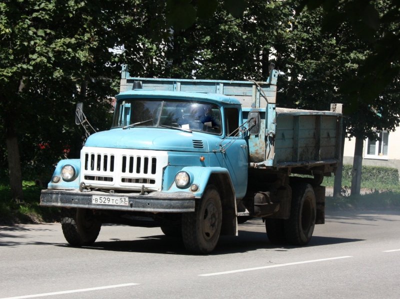 ЗИЛ 130 ММЗ 555 модель