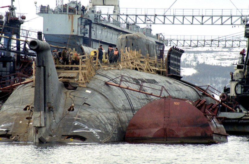 АПЛ подводная лодка Курск