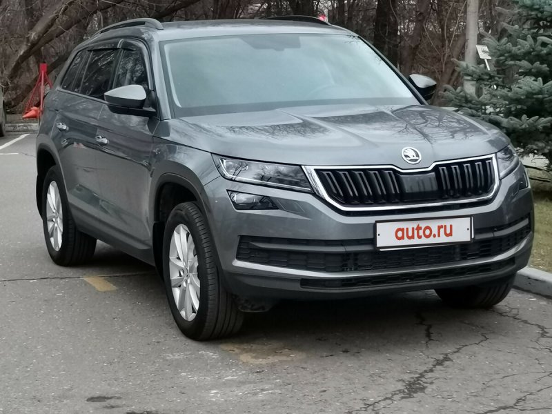 Skoda Kodiak синий