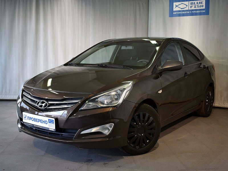 Nissan Solaris 2003