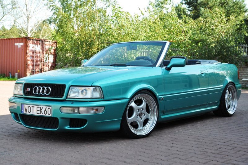 Audi Cabriolet б4