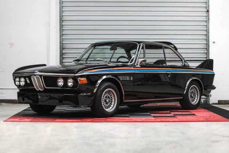 BMW 3.0 CSL Бэтмобиль