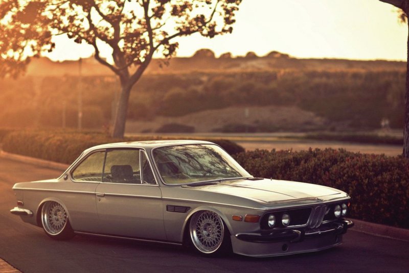 BMW e9 stance