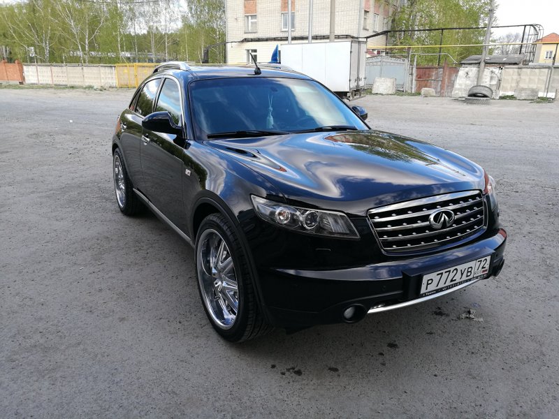 Infiniti fx35 Карпов