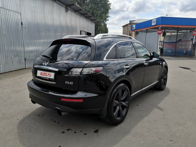 Infiniti FX Карпов