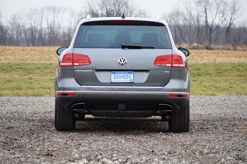 Volkswagen Touareg 2008 сзади