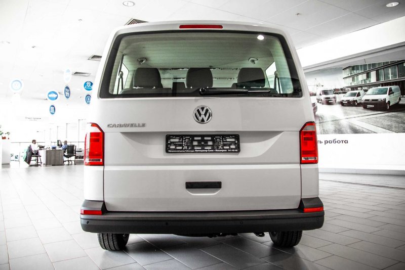 VW t5 Caravelle зад