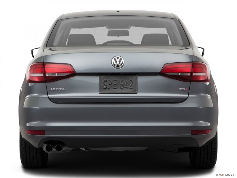 Volkswagen Jetta 2016 сзади