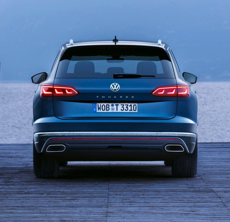 Volkswagen Touareg 2020 зад