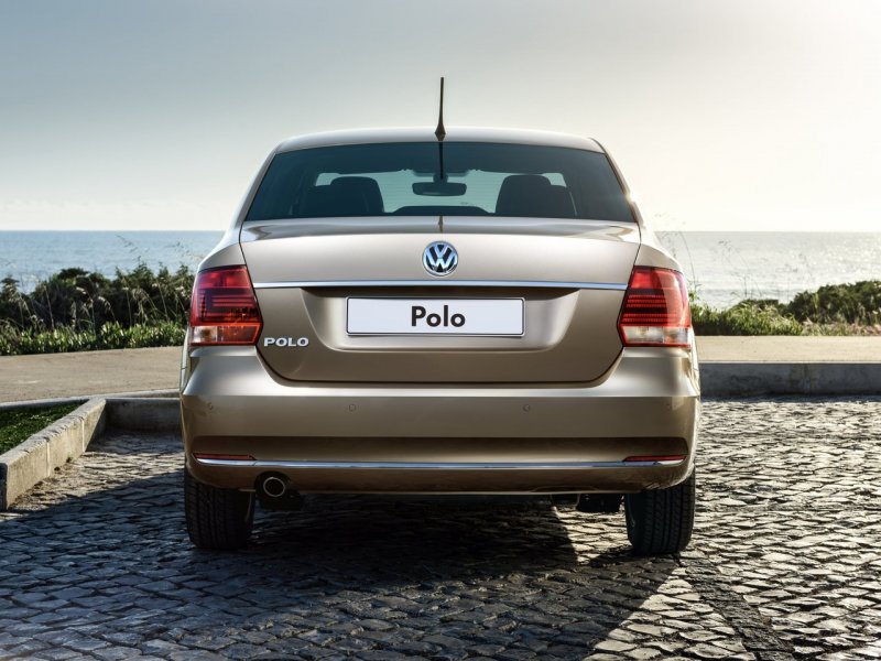 VW Polo sedan 2015