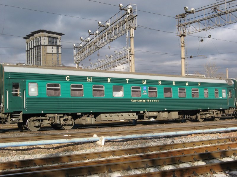 Фирменный поезд Москва Сыктывкар