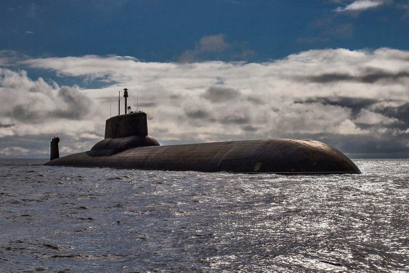 Атомная подводная лодка Дмитрий Донской