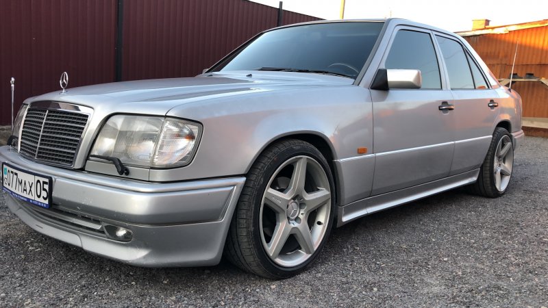 Мерседес w124 r18