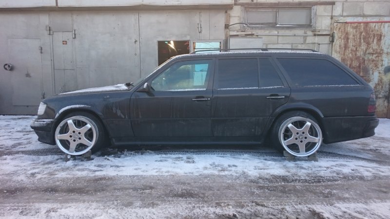 Мерседес 124 r17