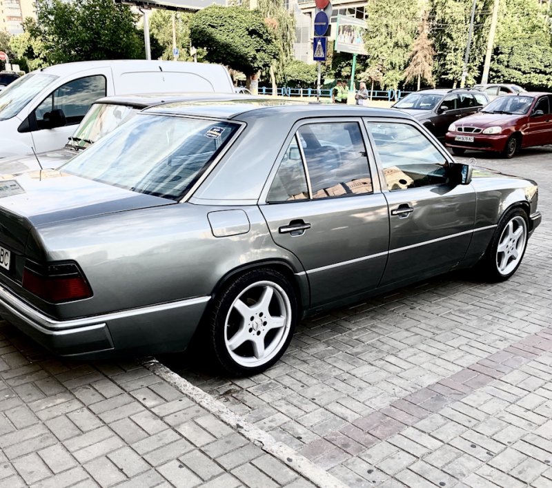 Mercedes w124 r17