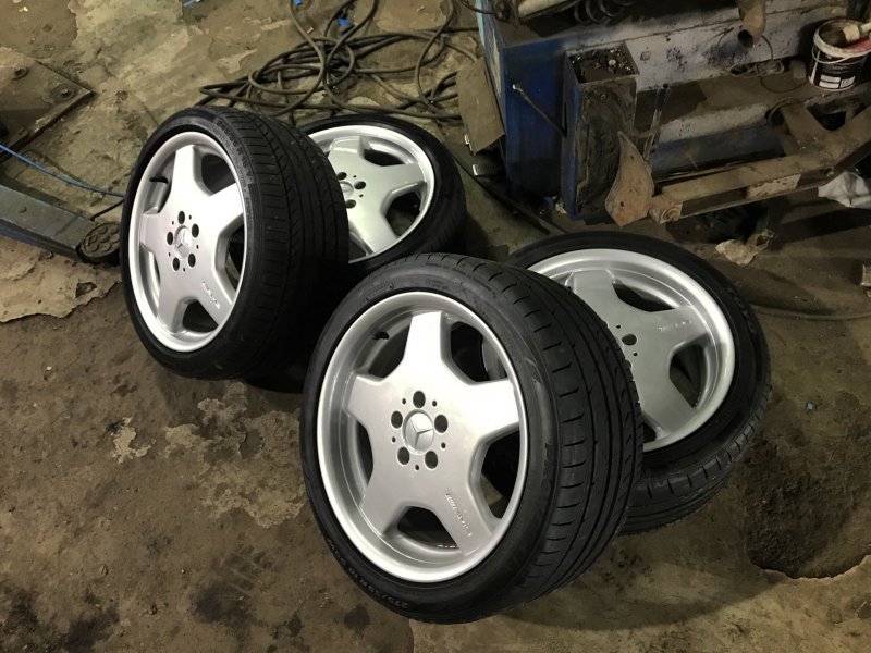 AMG 5 spoke r18 w124