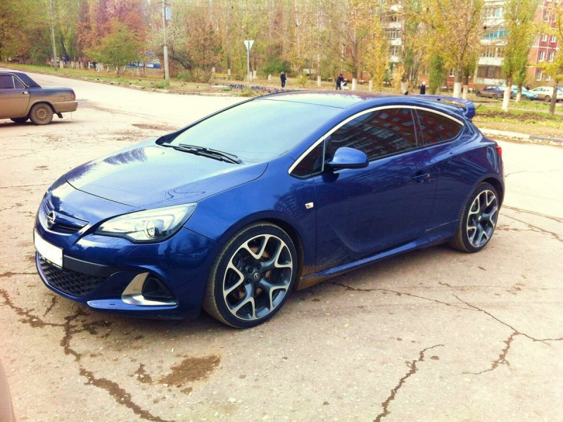 Opel Astra j синий