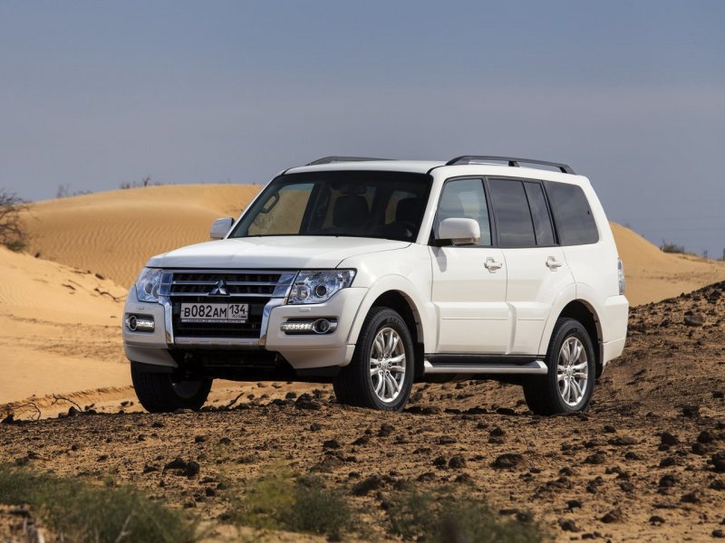 Mitsubishi Pajero-IV, 2014