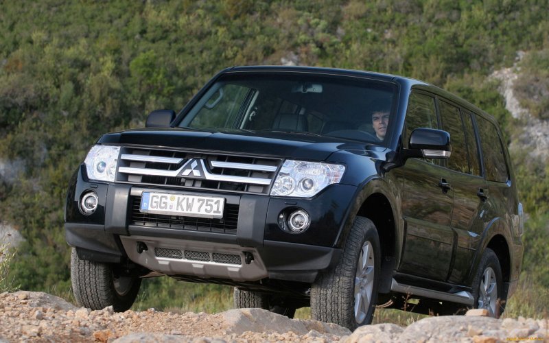 Mitsubishi Pajero IV 2006