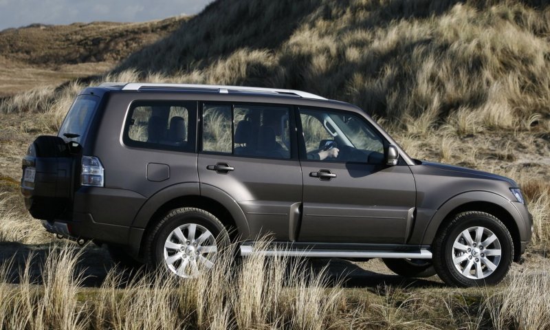 Mitsubishi Pajero Mitsubishi Pajero